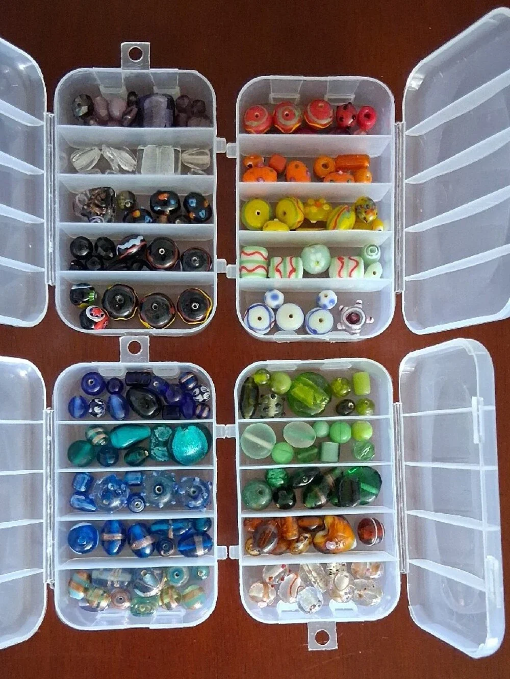 Brand New Colorful Beads Y131